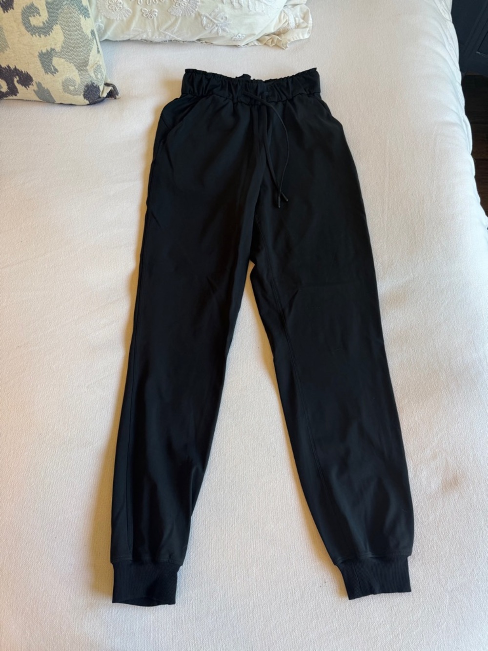 Lululemon Black Womens Jogger Pants